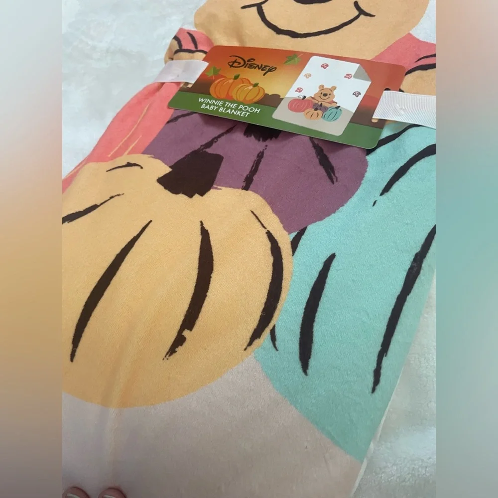 NWT Disney Pumpkin Winnie the Pooh Baby Blanket